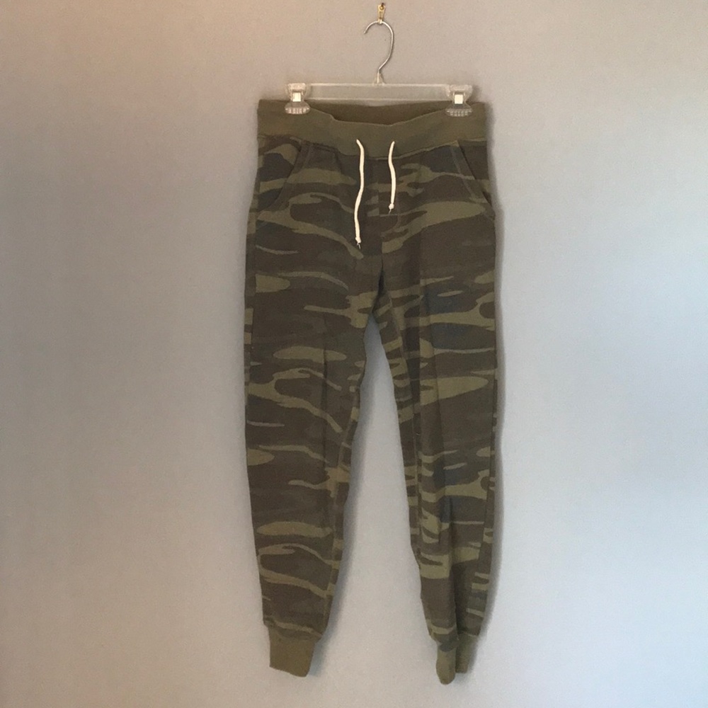 Camo sweats